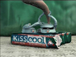 KissCool-nez.mpeg